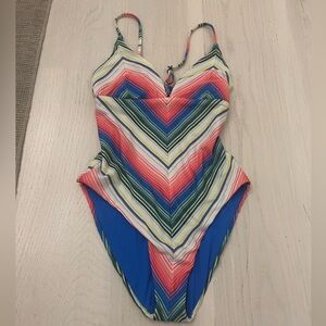 BECCA one piece swimsuit M